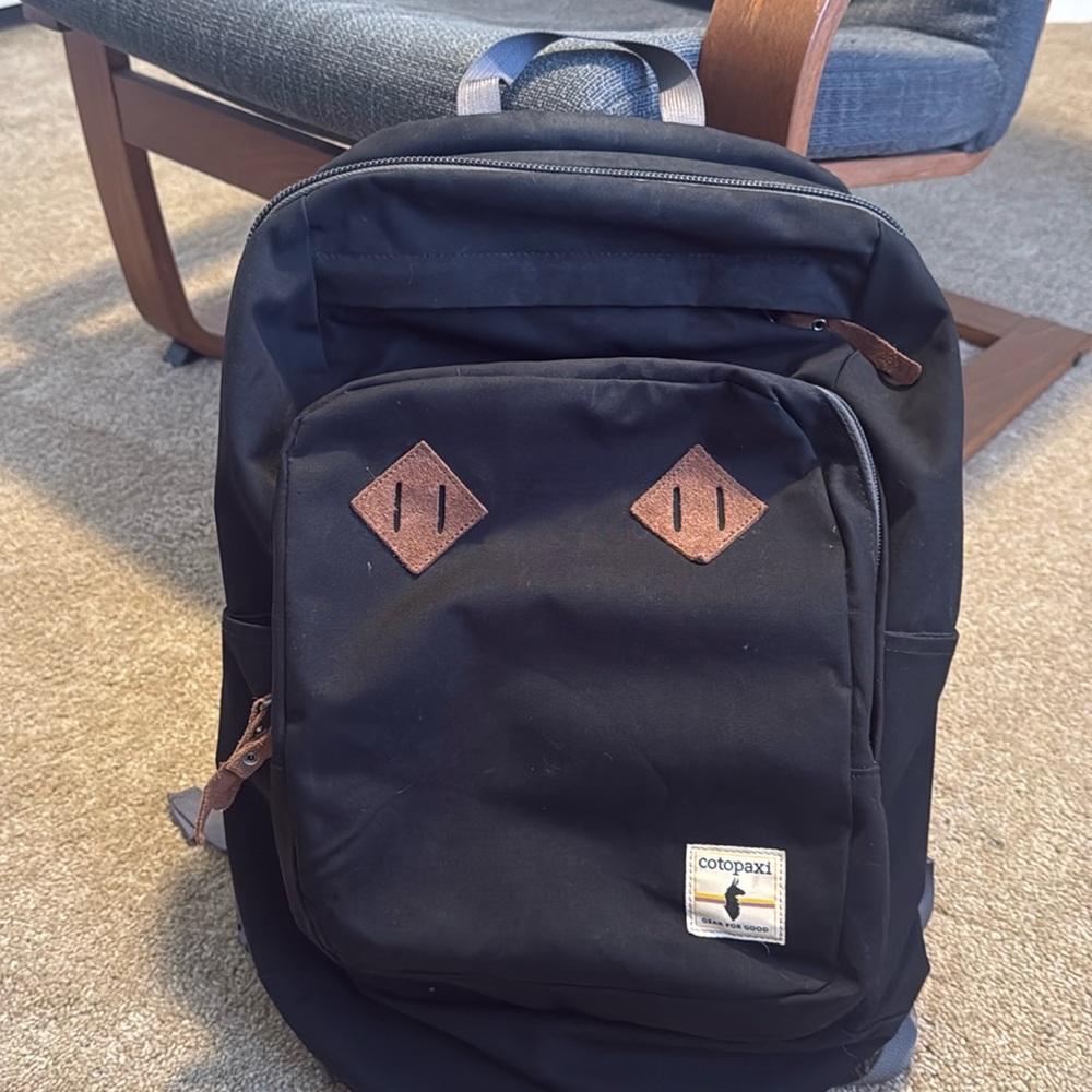 COTOPAXI Backpack - Black